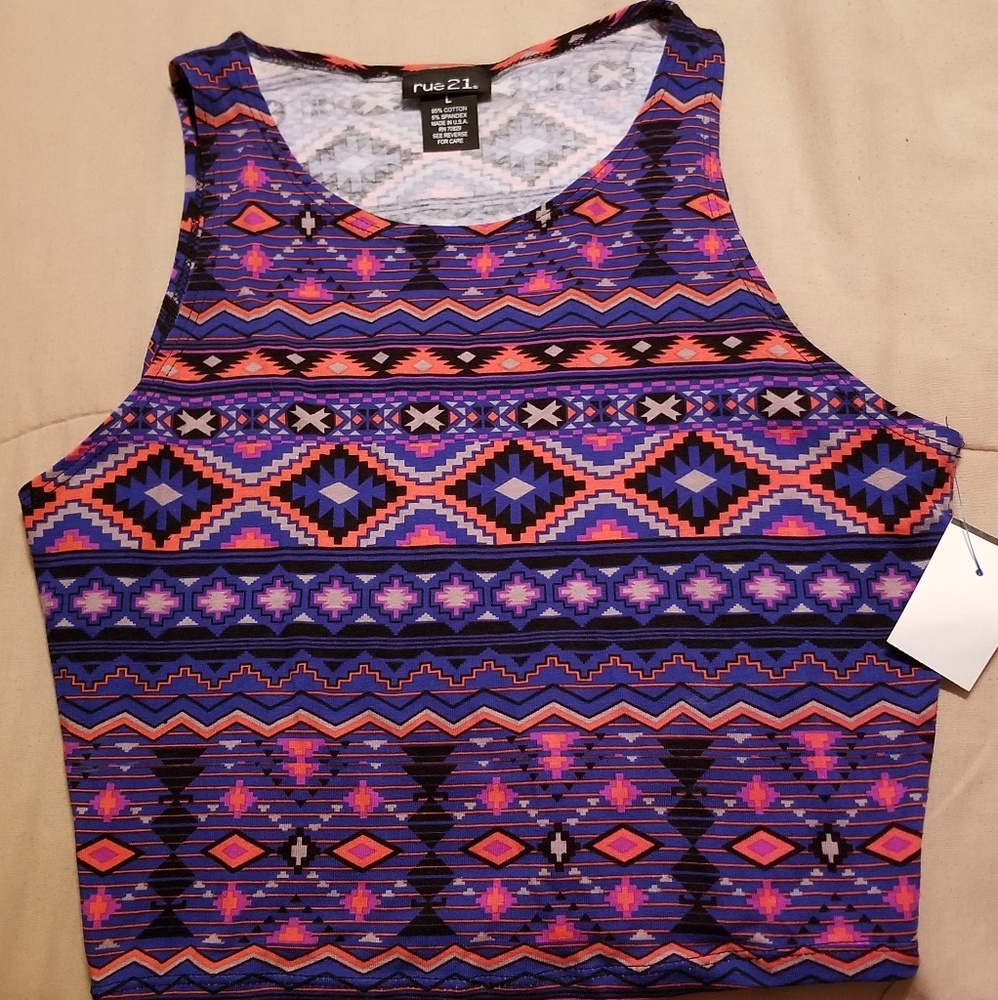 Crop top